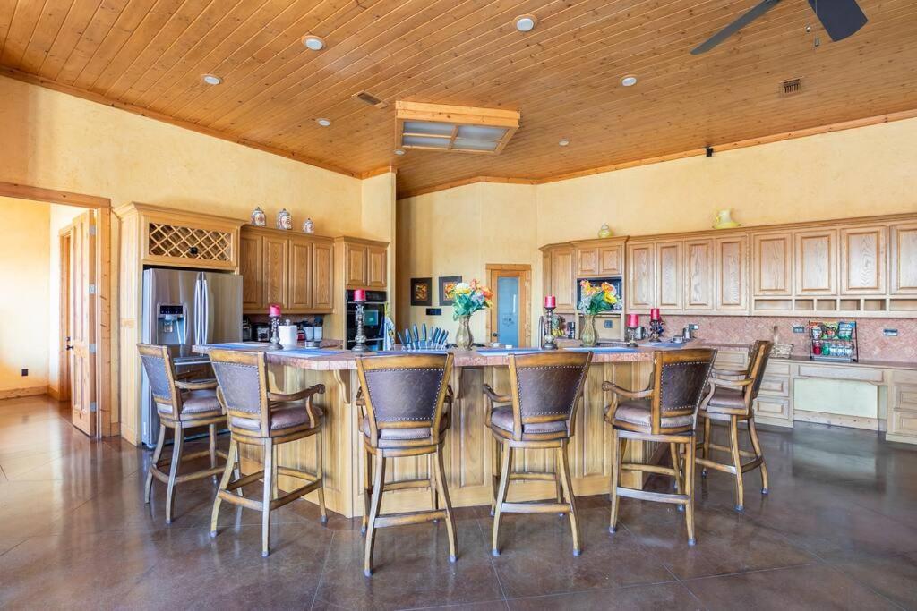 דאלאס Texas Ranch House With 5 Bedroom And Fish Pond מראה חיצוני תמונה